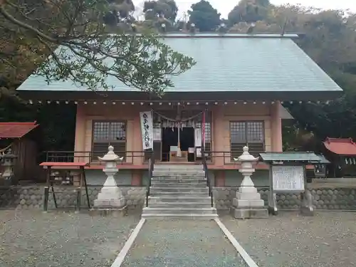 片岡神明宮の本殿・本堂