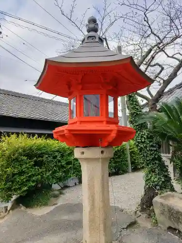 妻薬師堂の末社・摂社