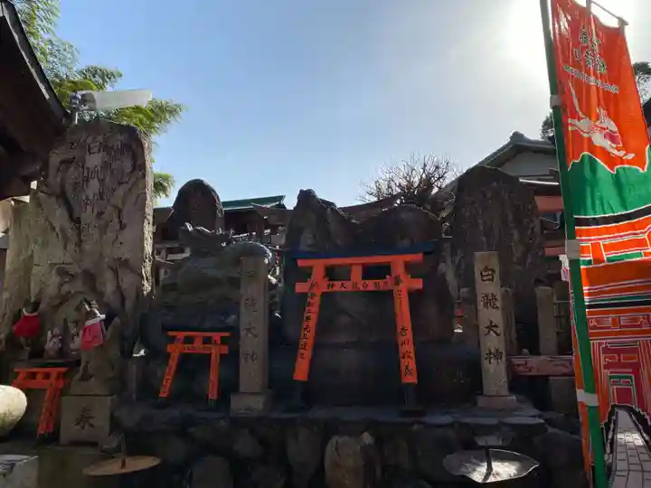 伏見豊川稲荷本宮の末社・摂社