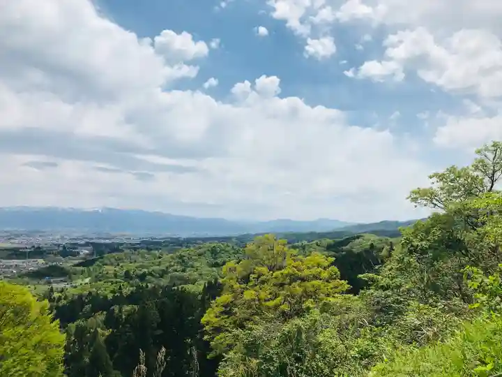 春日山神社の景色
