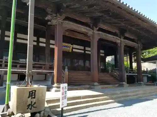 浄泉寺の本殿