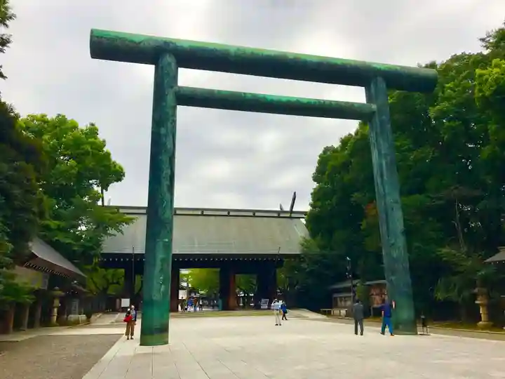 靖國神社の鳥居