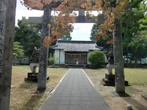 雉峡神社の建物その他