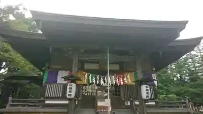 泉明寺の本殿・本堂