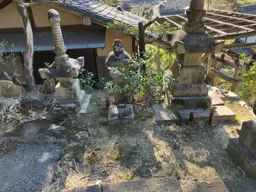 誕生堂(愛知県)