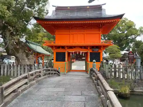與賀神社の山門・神門