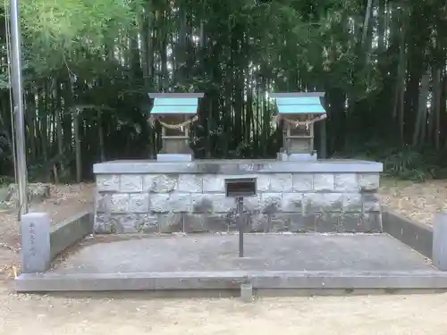 天神社（小渕天神）の末社・摂社