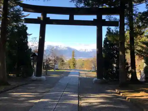 山梨縣護國神社の鳥居