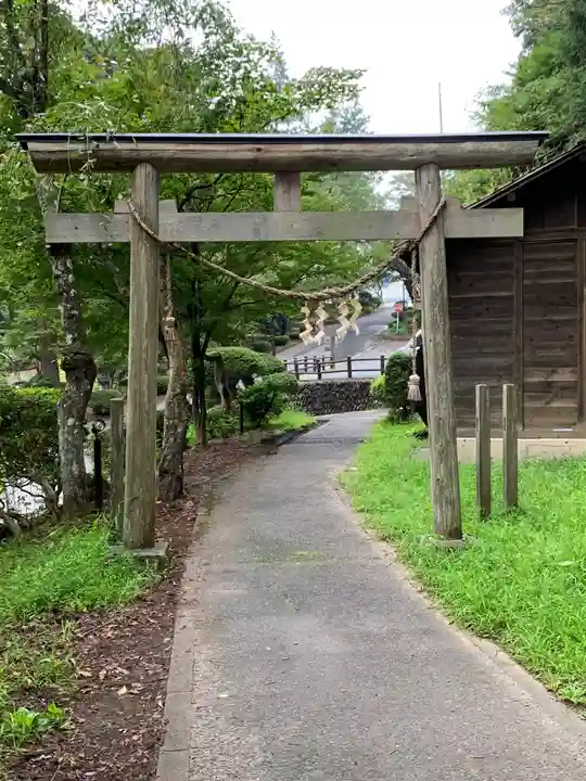 大沢温泉金勢神社(岩手県)