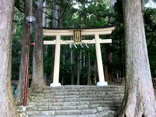 飛瀧神社（熊野那智大社別宮）(和歌山県)