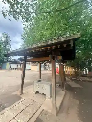 白鬚神社の{uncategorized: "未分類", other: "その他", undefined: "問題あり", building: "その他建物", grave: "お墓", sacred_gate: "鳥居", guardian: "狛犬", statue: "像", buddha: "仏像", history: "歴史", nature: "自然", garden: "庭園", animal: "動物", pagoda: "塔", temizu: "手水舎", mountain_gate: "山門・神門", sanctuary: "本殿・本堂", subordinate: "末社・摂社", art: "芸術", scenery: "景色", jizo: "地蔵", ema: "絵馬", goshuin: "御朱印", omikuji: "おみくじ", items: "授与品その他", amulet: "お守り", goshuincho: "御朱印帳", eats: "食事", festival: "お祭り", votive_dance: "神楽", shichigosan: "七五三参", wedding: "結婚式", experience: "体験その他", initially: "初詣", around: "周辺", anti_infection: "感染症対策"}