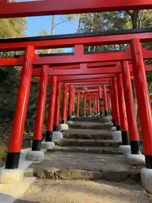 玉津岡神社の{uncategorized: "未分類", other: "その他", undefined: "問題あり", building: "その他建物", grave: "お墓", sacred_gate: "鳥居", guardian: "狛犬", statue: "像", buddha: "仏像", history: "歴史", nature: "自然", garden: "庭園", animal: "動物", pagoda: "塔", temizu: "手水舎", mountain_gate: "山門・神門", sanctuary: "本殿・本堂", subordinate: "末社・摂社", art: "芸術", scenery: "景色", jizo: "地蔵", ema: "絵馬", goshuin: "御朱印", omikuji: "おみくじ", items: "授与品その他", amulet: "お守り", goshuincho: "御朱印帳", eats: "食事", festival: "お祭り", votive_dance: "神楽", shichigosan: "七五三参", wedding: "結婚式", experience: "体験その他", initially: "初詣", around: "周辺", anti_infection: "感染症対策"}