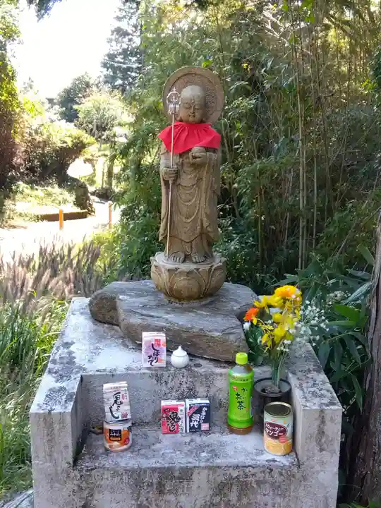 佛乘院神奈川別院の地蔵