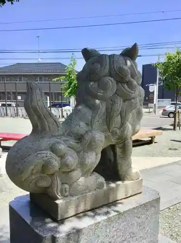 二宮神社の狛犬