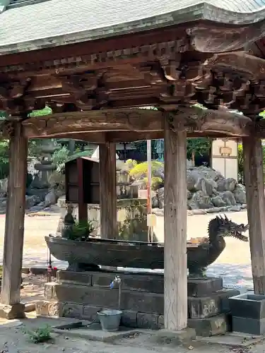 勝福寺の{uncategorized: "未分類", other: "その他", undefined: "問題あり", building: "その他建物", grave: "お墓", sacred_gate: "鳥居", guardian: "狛犬", statue: "像", buddha: "仏像", history: "歴史", nature: "自然", garden: "庭園", animal: "動物", pagoda: "塔", temizu: "手水舎", mountain_gate: "山門・神門", sanctuary: "本殿・本堂", subordinate: "末社・摂社", art: "芸術", scenery: "景色", jizo: "地蔵", ema: "絵馬", goshuin: "御朱印", omikuji: "おみくじ", items: "授与品その他", amulet: "お守り", goshuincho: "御朱印帳", eats: "食事", festival: "お祭り", votive_dance: "神楽", shichigosan: "七五三参", wedding: "結婚式", experience: "体験その他", initially: "初詣", around: "周辺", anti_infection: "感染症対策"}