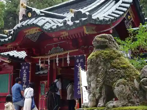 箱根神社の山門・神門