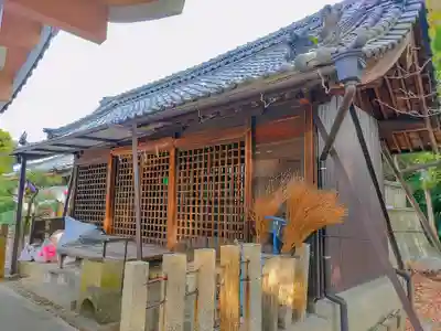憶感神社（神守町）の本殿・本堂