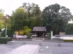 天台宗　長窪山　正覚寺の山門