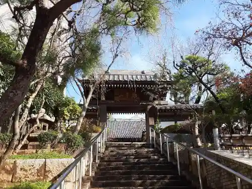 法輪寺の山門