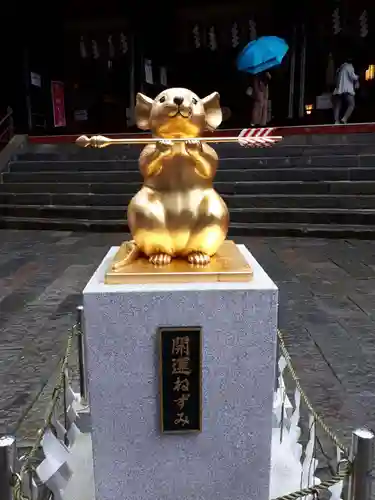 日光二荒山神社の狛犬