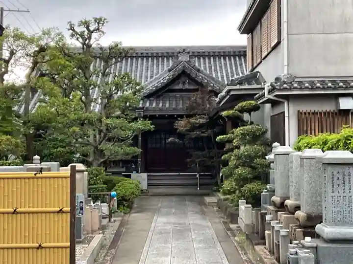 浄光寺の本殿・本堂