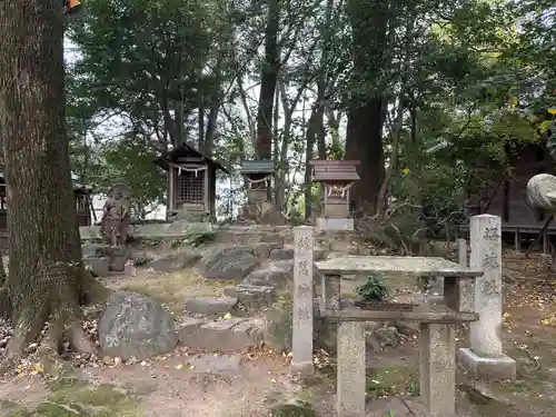 中嶋宮（旧八剱社）の末社・摂社