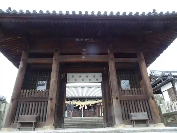 阿智神社の山門・神門