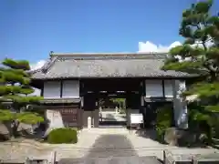 玉㳬寺の山門