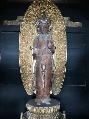 金峯山寺の仏像