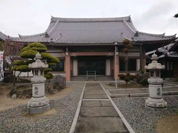 法性寺の本殿・本堂