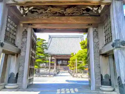 無量壽寺の本殿・本堂
