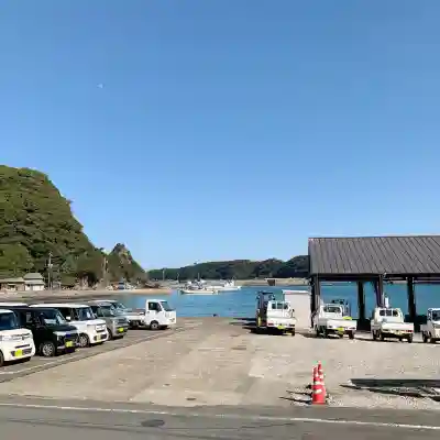 飛鳥神社の{uncategorized: "未分類", other: "その他", undefined: "問題あり", building: "その他建物", grave: "お墓", sacred_gate: "鳥居", guardian: "狛犬", statue: "像", buddha: "仏像", history: "歴史", nature: "自然", garden: "庭園", animal: "動物", pagoda: "塔", temizu: "手水舎", mountain_gate: "山門・神門", sanctuary: "本殿・本堂", subordinate: "末社・摂社", art: "芸術", scenery: "景色", jizo: "地蔵", ema: "絵馬", goshuin: "御朱印", omikuji: "おみくじ", items: "授与品その他", amulet: "お守り", goshuincho: "御朱印帳", eats: "食事", festival: "お祭り", votive_dance: "神楽", shichigosan: "七五三参", wedding: "結婚式", experience: "体験その他", initially: "初詣", around: "周辺", anti_infection: "感染症対策"}