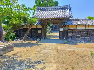 専西寺の山門・神門