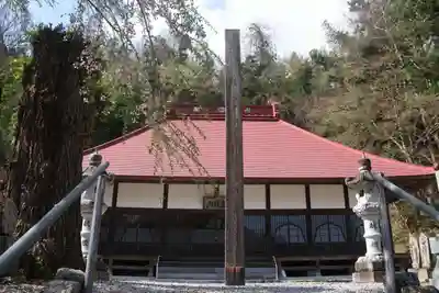 宝蔵寺の本殿・本堂