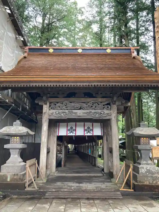 諏訪大社(長野県)