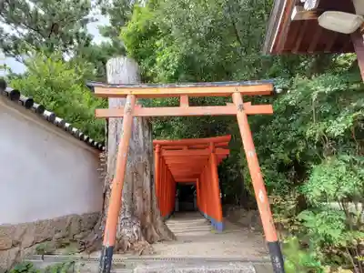 森・深江・青木 総氏神　稲荷神社の末社・摂社
