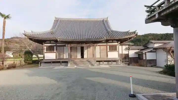 龍善寺の本殿・本堂