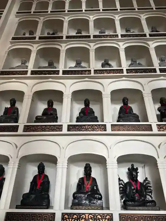 清大寺(越前大仏)の{uncategorized: "未分類", other: "その他", undefined: "問題あり", building: "その他建物", grave: "お墓", sacred_gate: "鳥居", guardian: "狛犬", statue: "像", buddha: "仏像", history: "歴史", nature: "自然", garden: "庭園", animal: "動物", pagoda: "塔", temizu: "手水舎", mountain_gate: "山門・神門", sanctuary: "本殿・本堂", subordinate: "末社・摂社", art: "芸術", scenery: "景色", jizo: "地蔵", ema: "絵馬", goshuin: "御朱印", omikuji: "おみくじ", items: "授与品その他", amulet: "お守り", goshuincho: "御朱印帳", eats: "食事", festival: "お祭り", votive_dance: "神楽", shichigosan: "七五三参", wedding: "結婚式", experience: "体験その他", initially: "初詣", around: "周辺", anti_infection: "感染症対策"}