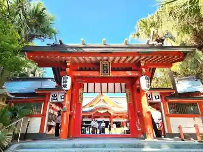 青島神社(青島神宮)の山門・神門