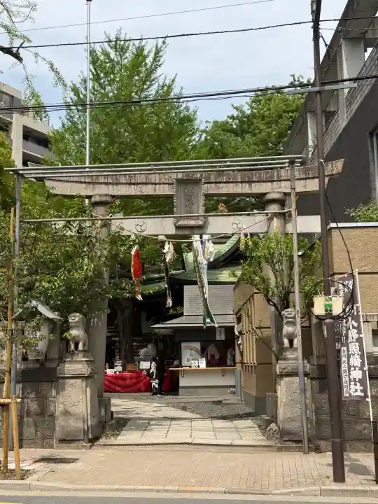小野照崎神社の{uncategorized: "未分類", other: "その他", undefined: "問題あり", building: "その他建物", grave: "お墓", sacred_gate: "鳥居", guardian: "狛犬", statue: "像", buddha: "仏像", history: "歴史", nature: "自然", garden: "庭園", animal: "動物", pagoda: "塔", temizu: "手水舎", mountain_gate: "山門・神門", sanctuary: "本殿・本堂", subordinate: "末社・摂社", art: "芸術", scenery: "景色", jizo: "地蔵", ema: "絵馬", goshuin: "御朱印", omikuji: "おみくじ", items: "授与品その他", amulet: "お守り", goshuincho: "御朱印帳", eats: "食事", festival: "お祭り", votive_dance: "神楽", shichigosan: "七五三参", wedding: "結婚式", experience: "体験その他", initially: "初詣", around: "周辺", anti_infection: "感染症対策"}