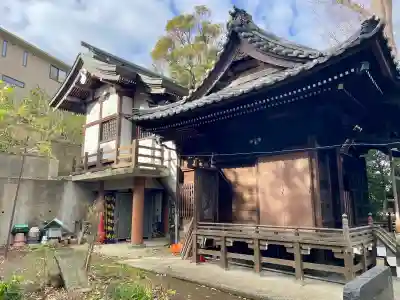 八杉神社の{uncategorized: "未分類", other: "その他", undefined: "問題あり", building: "その他建物", grave: "お墓", sacred_gate: "鳥居", guardian: "狛犬", statue: "像", buddha: "仏像", history: "歴史", nature: "自然", garden: "庭園", animal: "動物", pagoda: "塔", temizu: "手水舎", mountain_gate: "山門・神門", sanctuary: "本殿・本堂", subordinate: "末社・摂社", art: "芸術", scenery: "景色", jizo: "地蔵", ema: "絵馬", goshuin: "御朱印", omikuji: "おみくじ", items: "授与品その他", amulet: "お守り", goshuincho: "御朱印帳", eats: "食事", festival: "お祭り", votive_dance: "神楽", shichigosan: "七五三参", wedding: "結婚式", experience: "体験その他", initially: "初詣", around: "周辺", anti_infection: "感染症対策"}