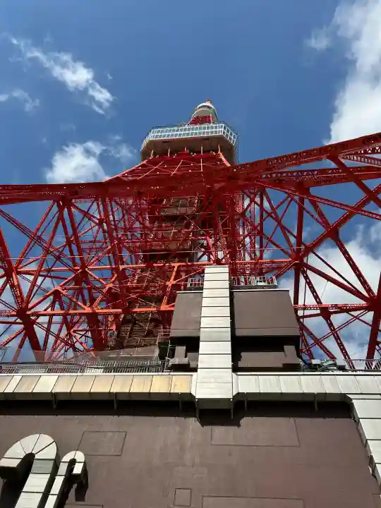 タワー大神宮の{uncategorized: "未分類", other: "その他", undefined: "問題あり", building: "その他建物", grave: "お墓", sacred_gate: "鳥居", guardian: "狛犬", statue: "像", buddha: "仏像", history: "歴史", nature: "自然", garden: "庭園", animal: "動物", pagoda: "塔", temizu: "手水舎", mountain_gate: "山門・神門", sanctuary: "本殿・本堂", subordinate: "末社・摂社", art: "芸術", scenery: "景色", jizo: "地蔵", ema: "絵馬", goshuin: "御朱印", omikuji: "おみくじ", items: "授与品その他", amulet: "お守り", goshuincho: "御朱印帳", eats: "食事", festival: "お祭り", votive_dance: "神楽", shichigosan: "七五三参", wedding: "結婚式", experience: "体験その他", initially: "初詣", around: "周辺", anti_infection: "感染症対策"}