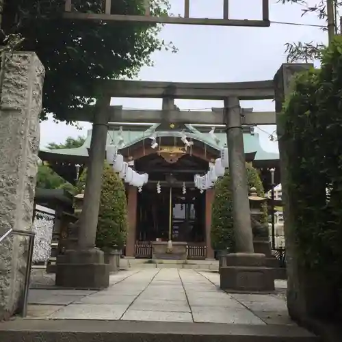 白鬚神社の鳥居