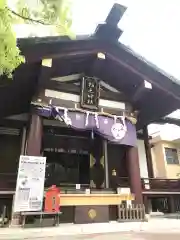 稲毛神社の本殿