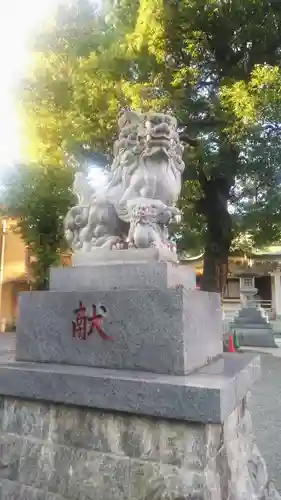 白山神社の狛犬