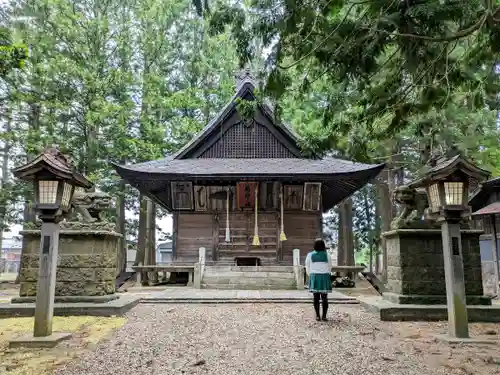 鬼神社の本殿