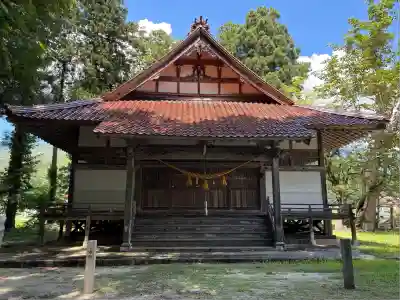 岡田神社の本殿・本堂