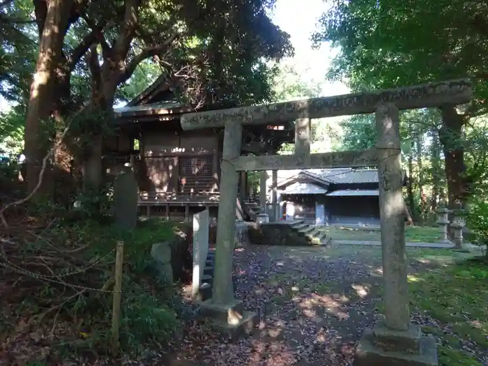 建彦神社の鳥居