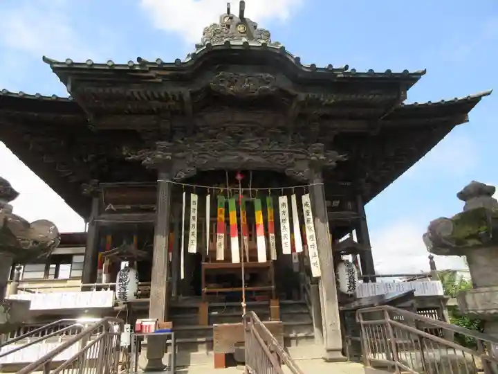 秩父札所十三番 慈眼寺の本殿・本堂