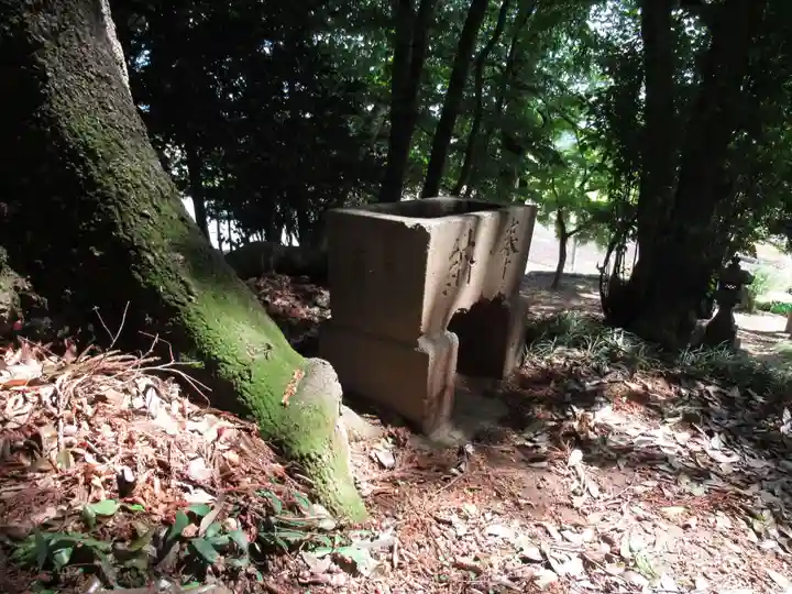 大日霊貴社の手水舎